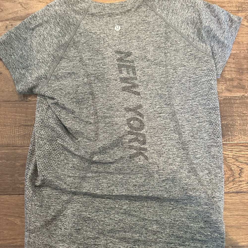 Lululemon swiftly tech